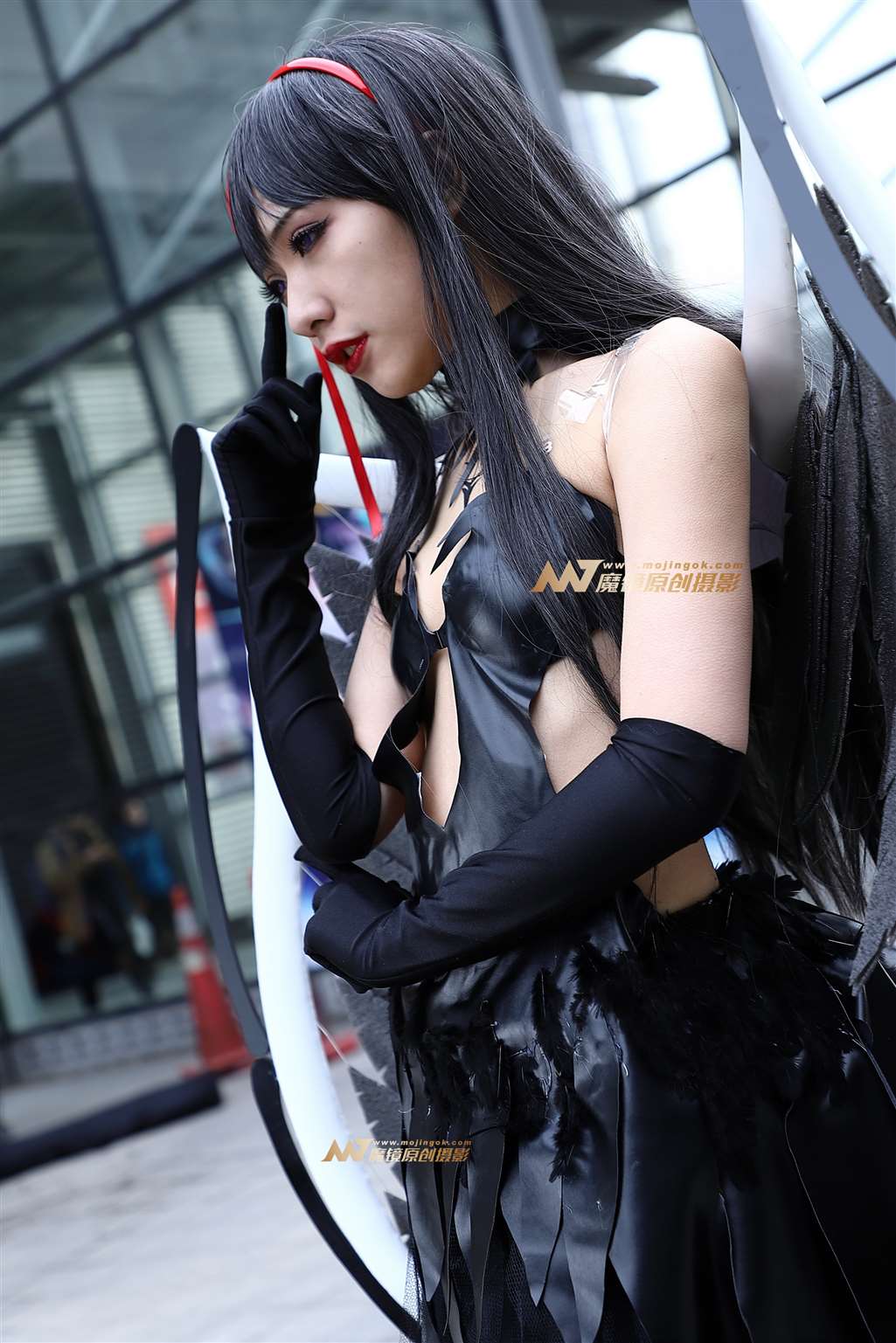 图片[3]-黑翅膀亮丝Coser-街拍流行馆