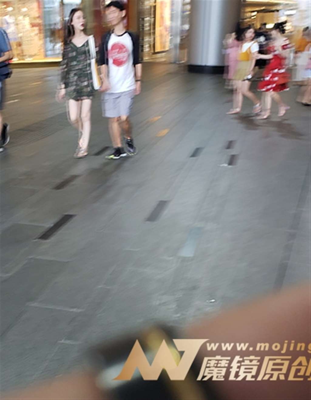 图片[3]-【凯恩赛帖】让人怦然心动的唯美女生-街拍流行馆
