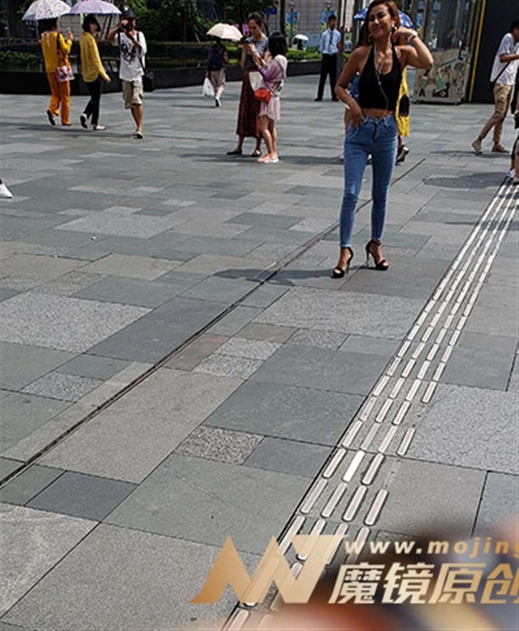 图片[4]-【凯恩赛贴】极品翘臀美女-街拍流行馆