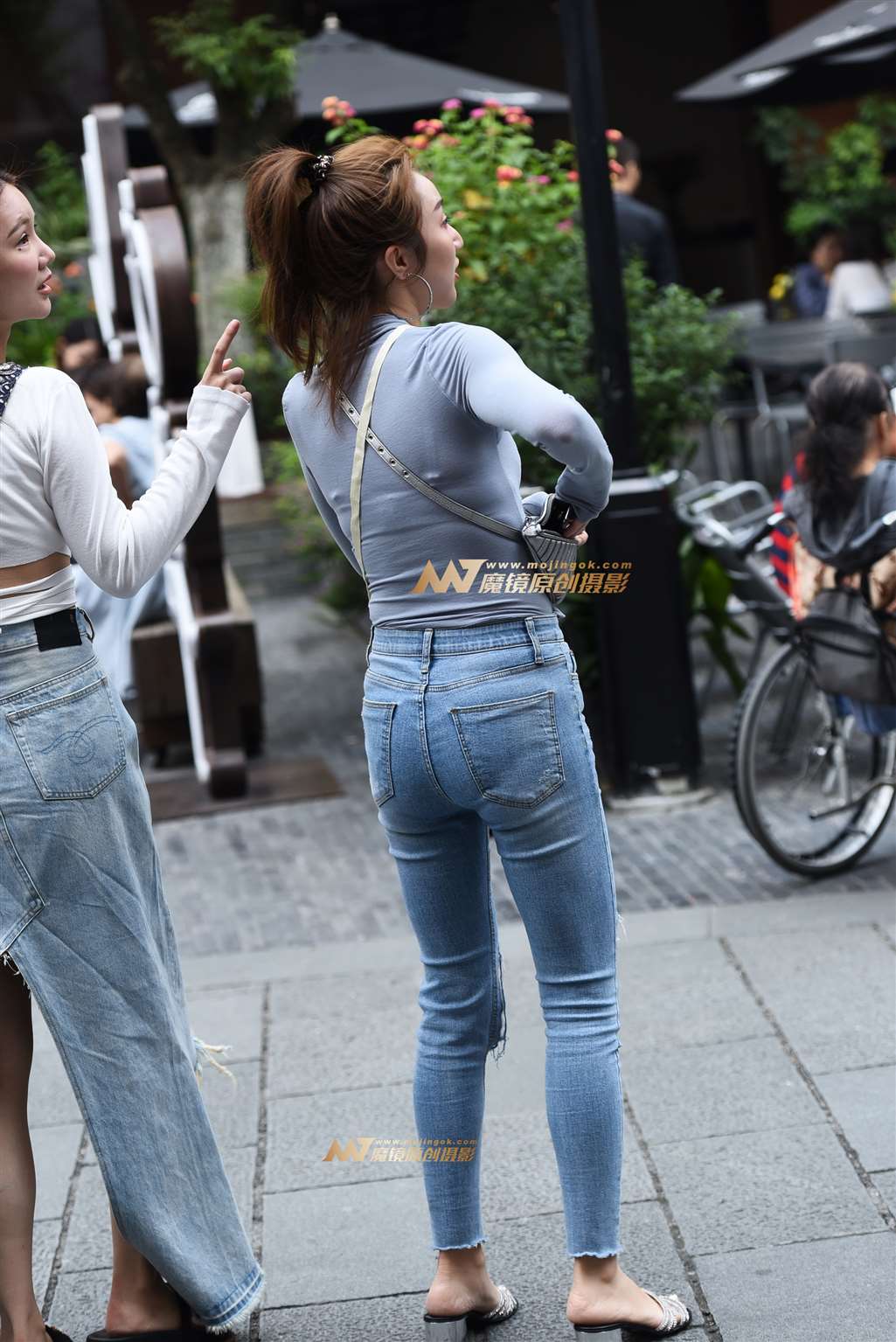 图片[5]-【咔喳赛贴】好闺密-街拍流行馆