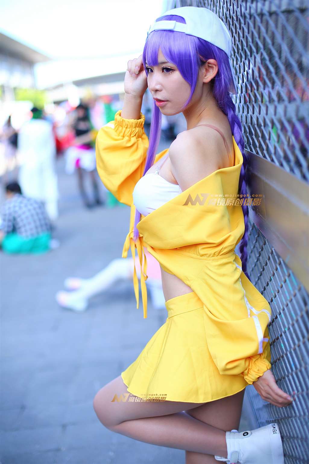 图片[4]-性感黄色运动装coser-街拍流行馆