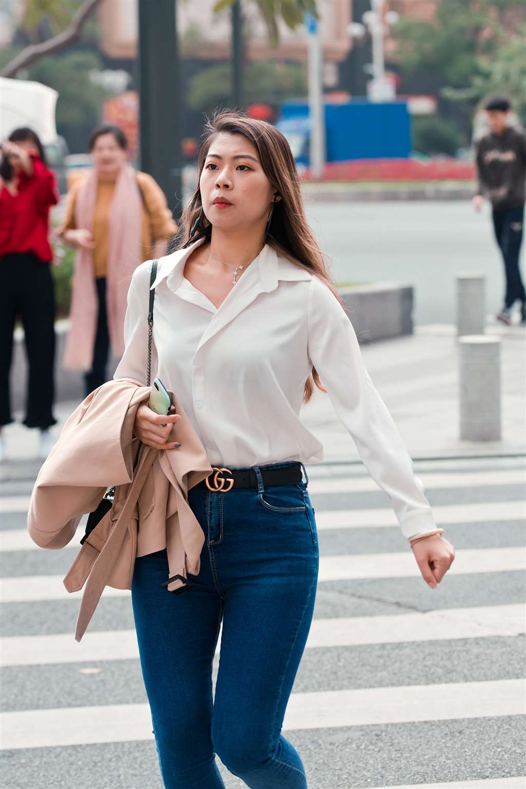 图片[5]-【御风街拍】丰硕的紧牛女郎-街拍流行馆