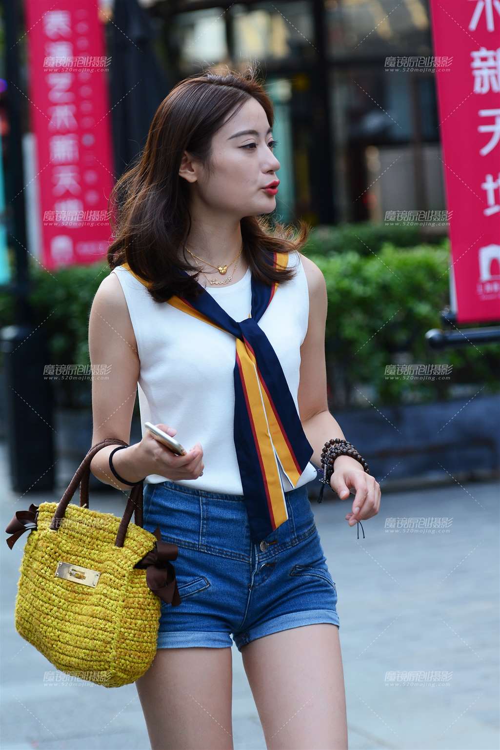 图片[4]-热裤妹妹-街拍流行馆