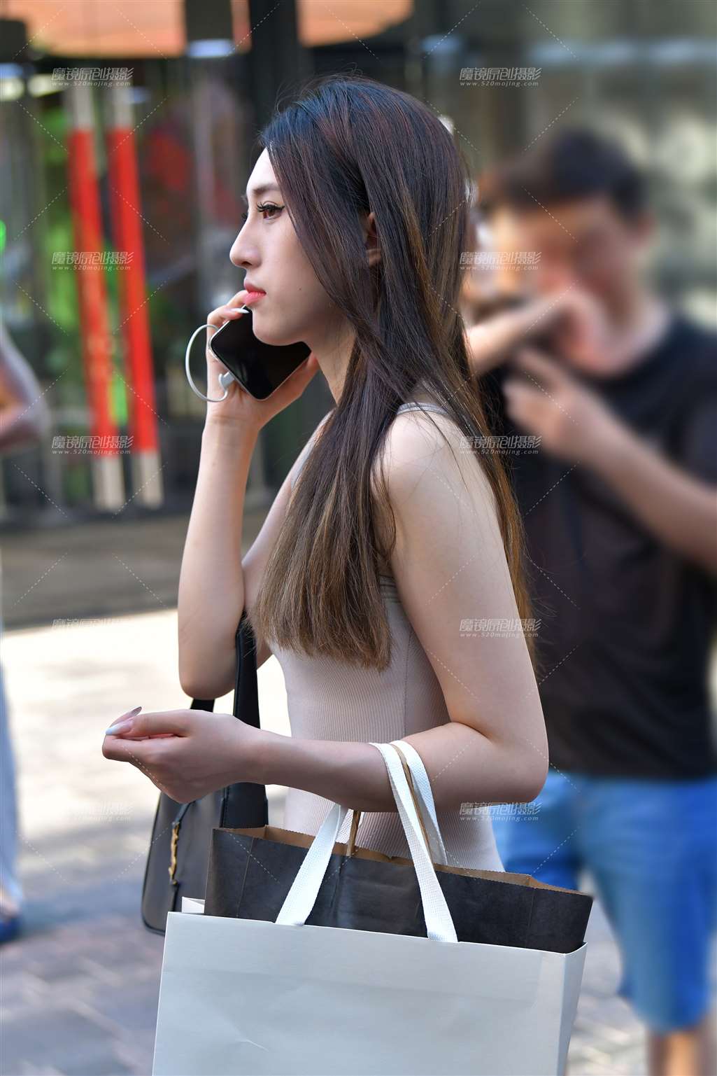 图片[3]-棉质裹身长裙美女-街拍流行馆