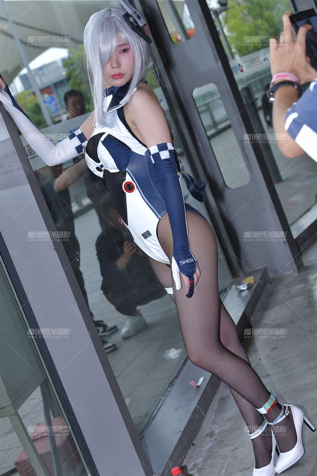 图片[4]-动漫女主角-街拍流行馆