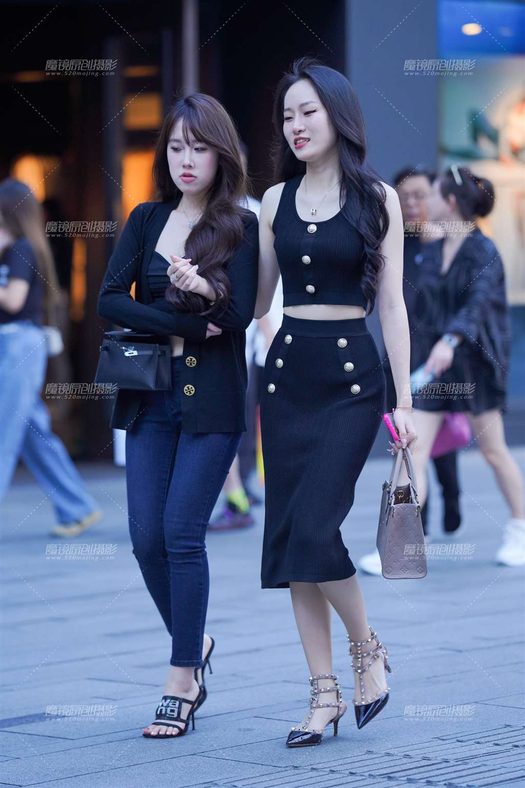 图片[1]-闺蜜-街拍流行馆