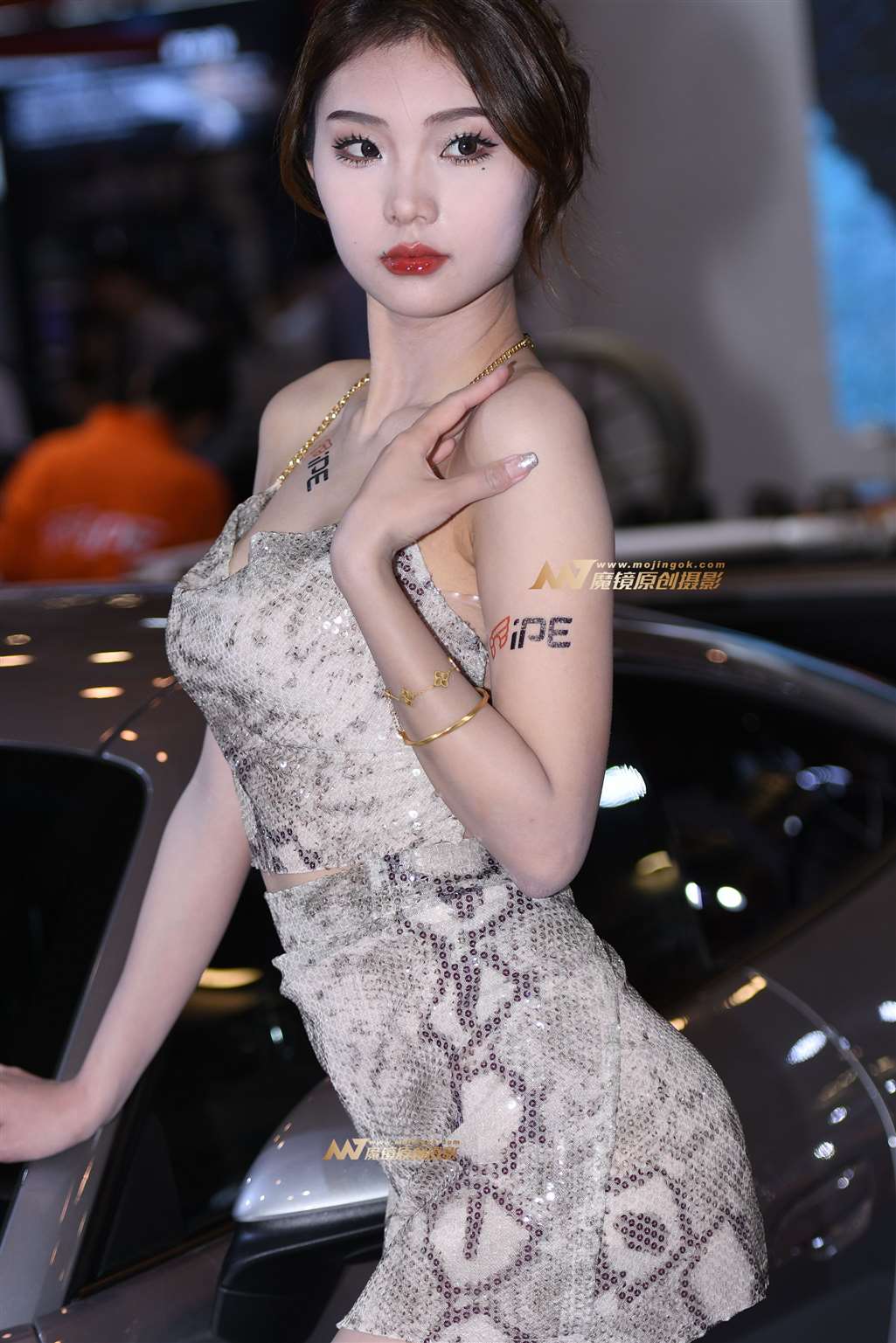 图片[3]-百媚生-街拍流行馆