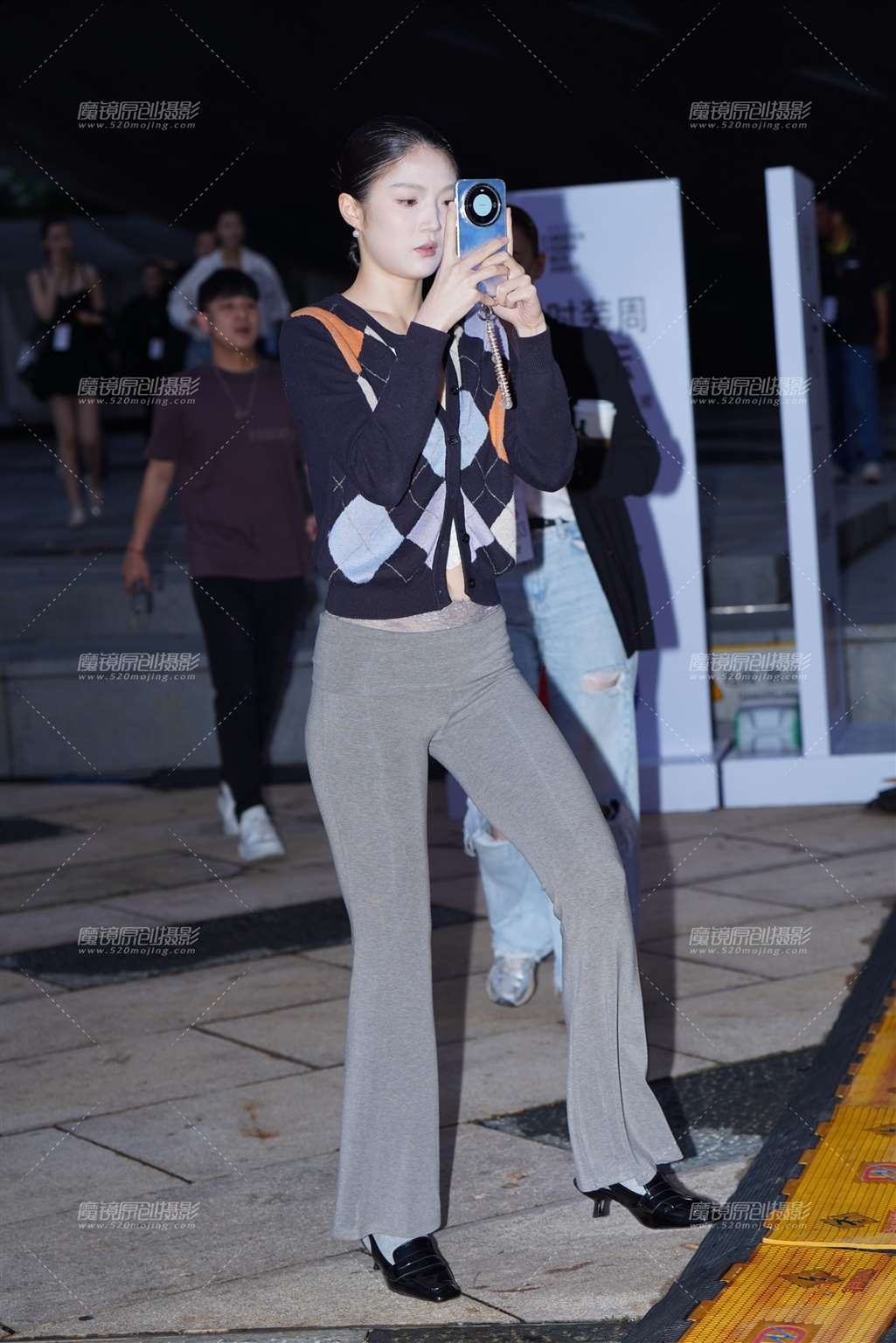 图片[4]-苗条女孩-街拍流行馆