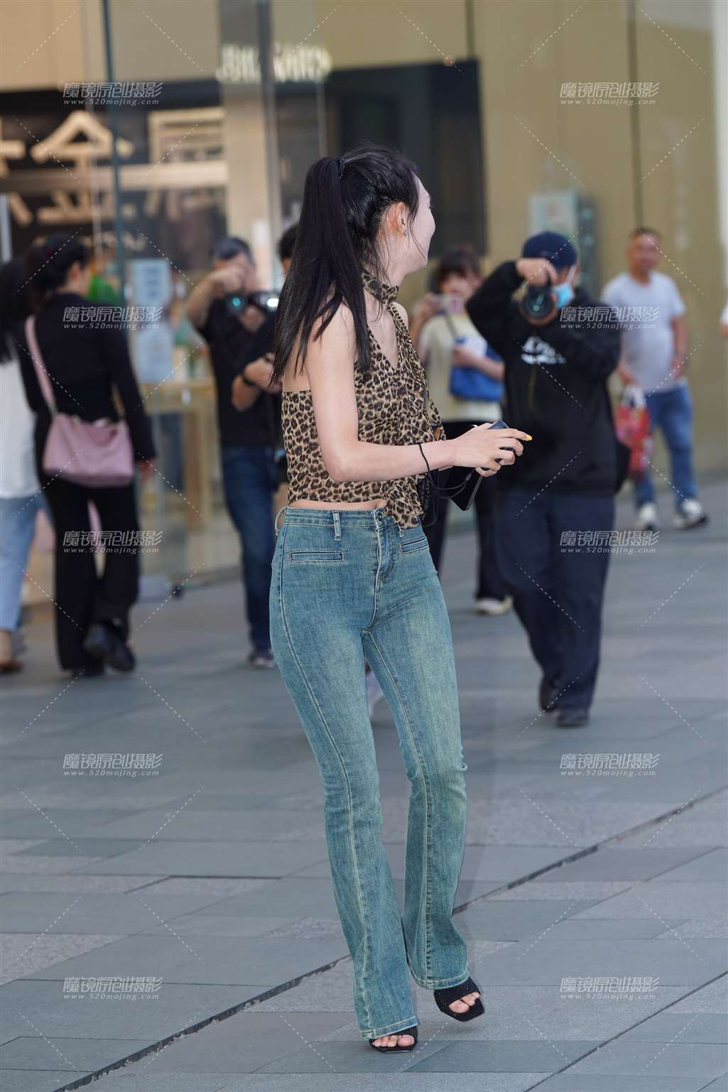 图片[4]-这紧牛 很顶-街拍流行馆