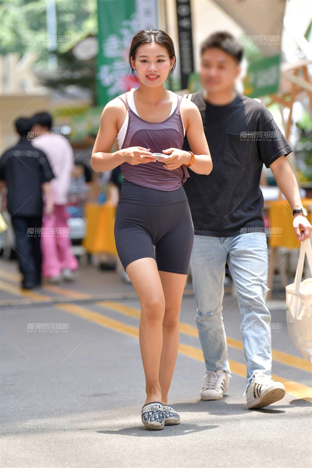 图片[4]-漂亮五分瑜伽运动裤美女-街拍流行馆