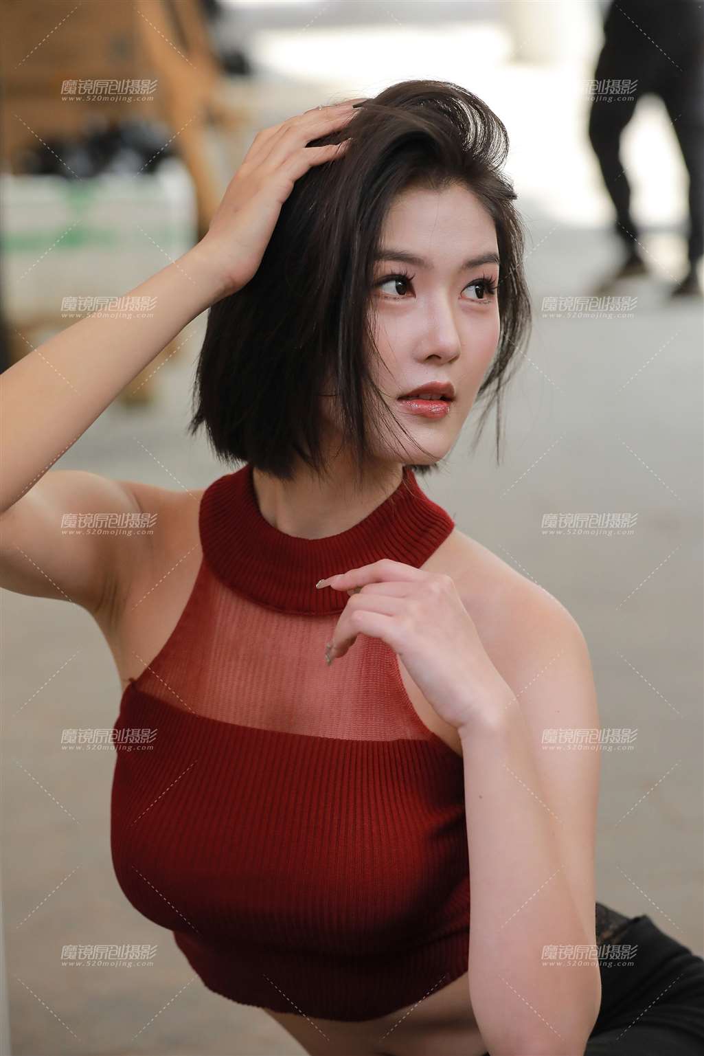 图片[3]-紧身裤性感美女-街拍流行馆