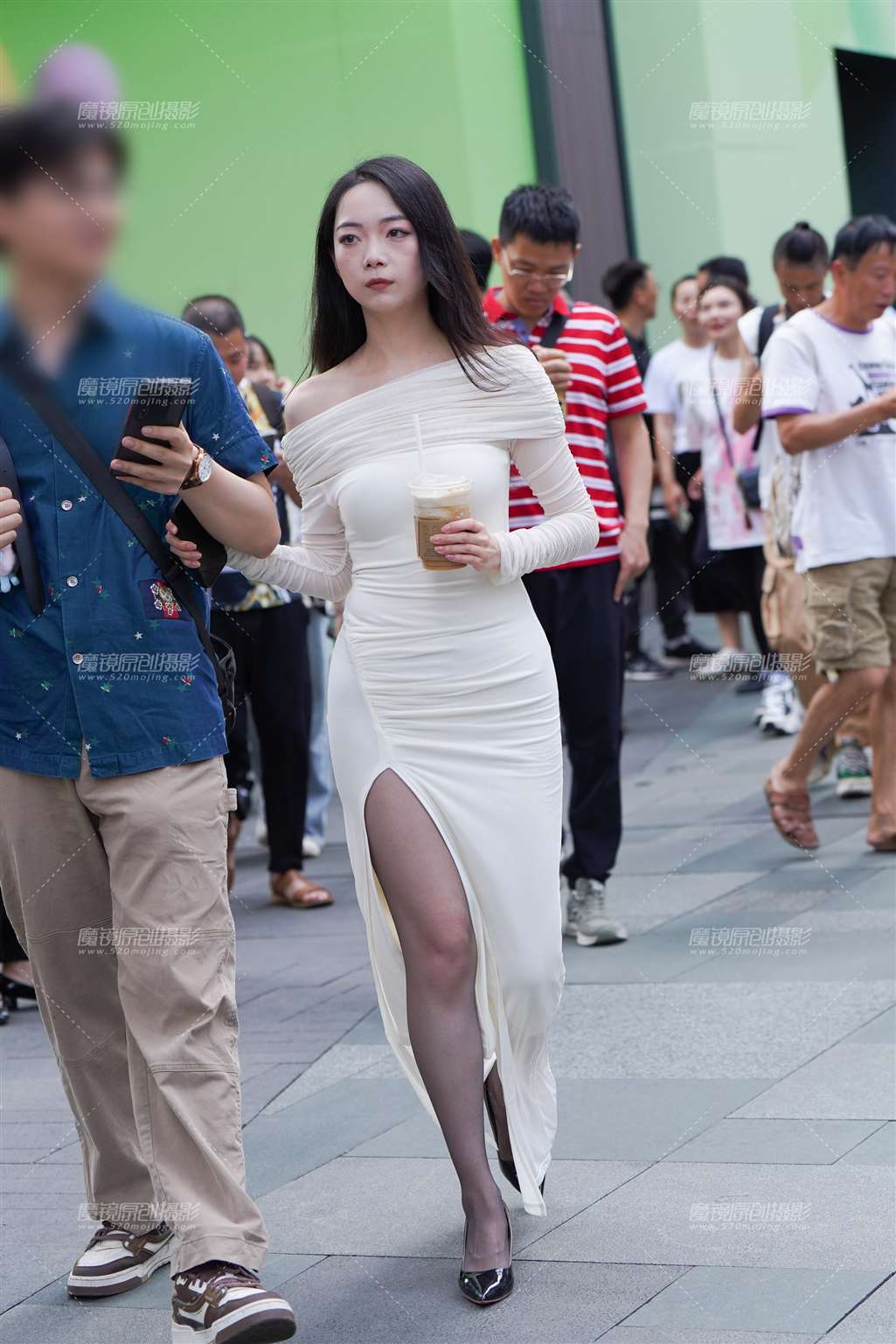 图片[1]-韵味女友-街拍流行馆