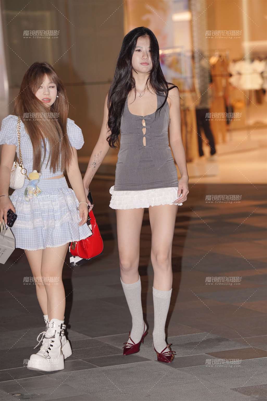 图片[4]-美腿小姐姐-街拍流行馆