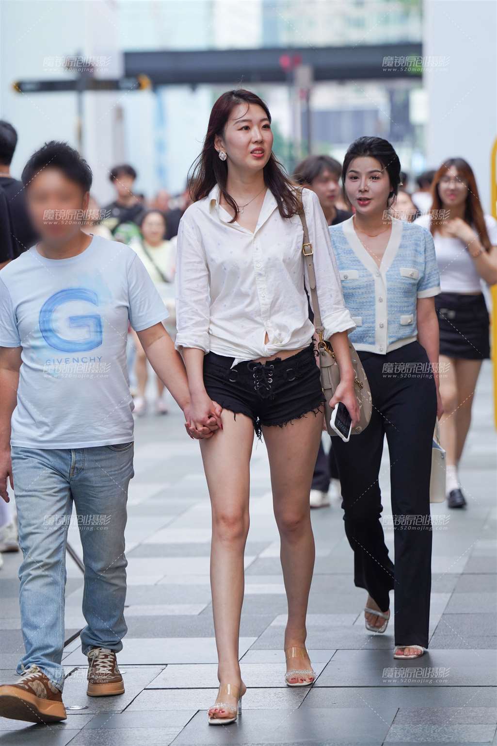 图片[4]-大长腿女友-街拍流行馆