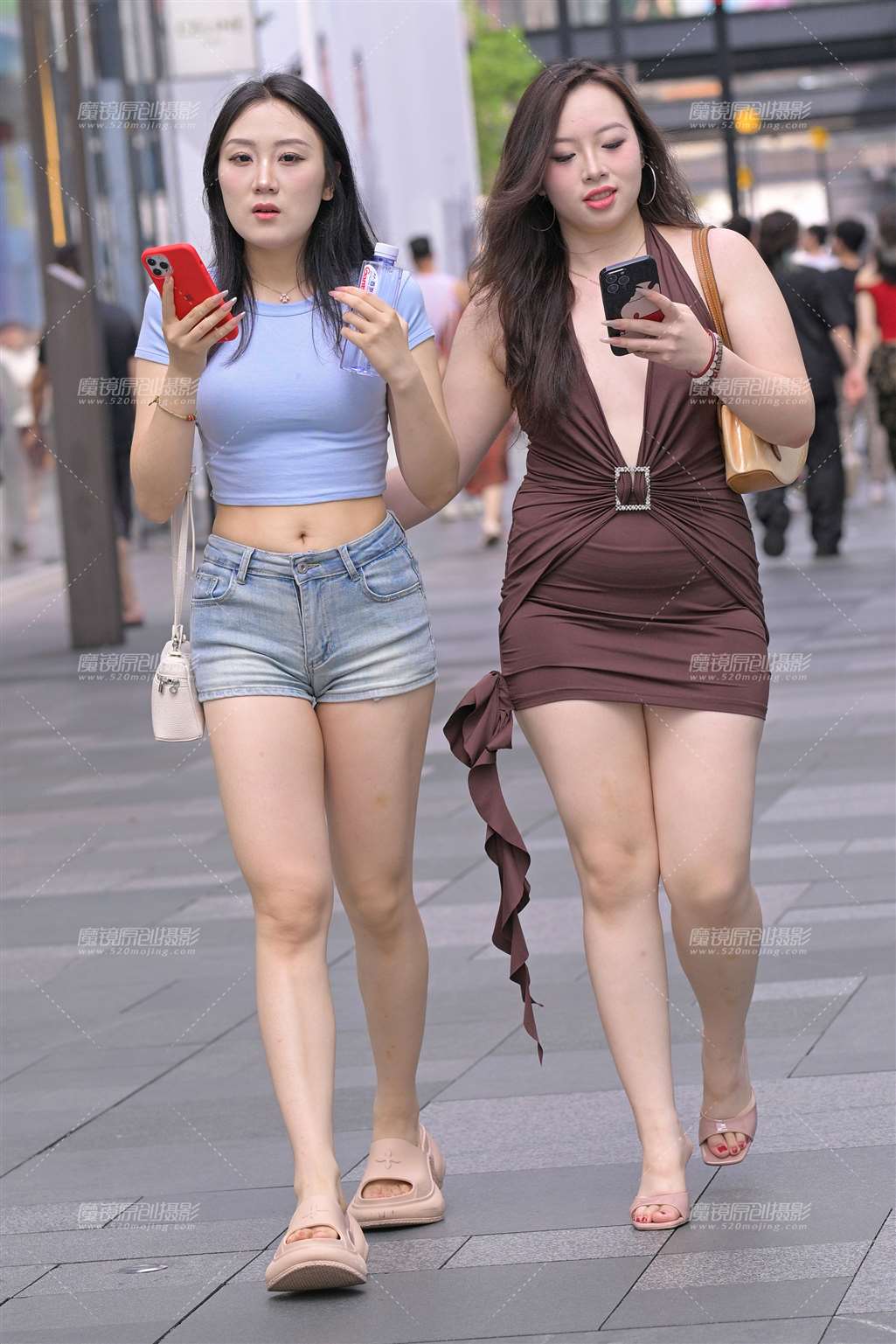 图片[4]-白嫩美女-街拍流行馆